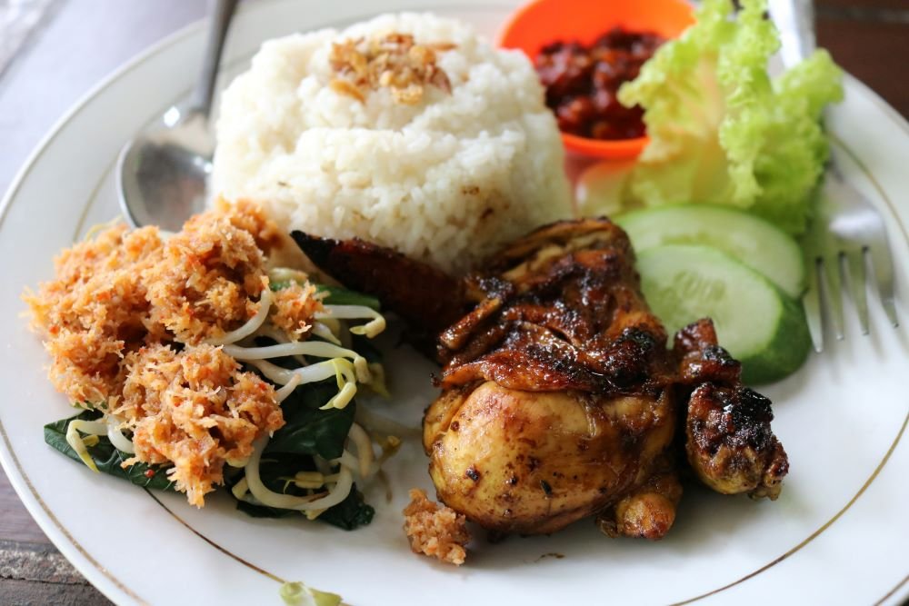 Moon Smile & Platoo Thai food