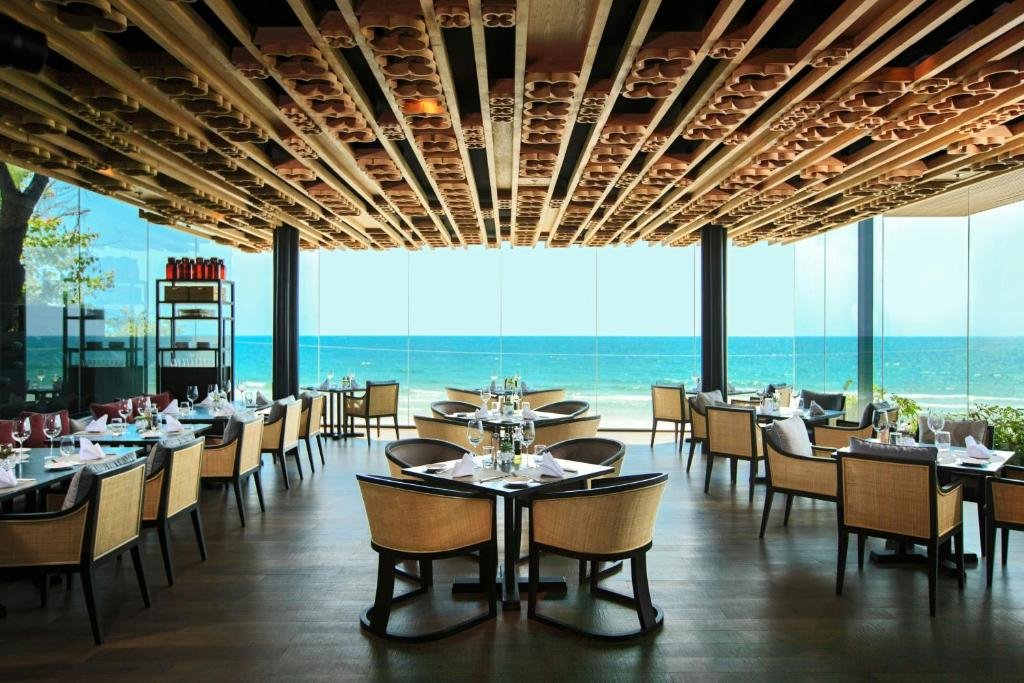 Hua Hin Marriott Resort & Spa restaurant